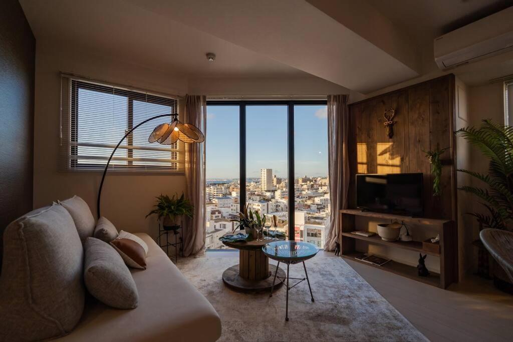 Apartamento The Penthouse Ginowan Urasoe Exterior foto